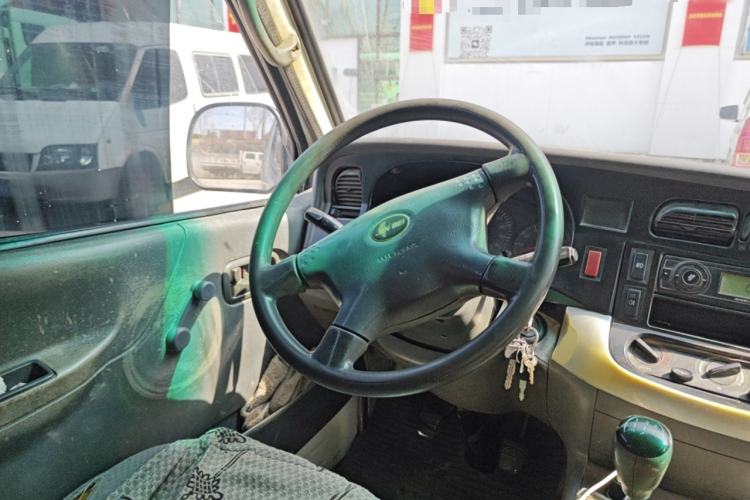 Used Jinbei Hiace 2018 2.0L Fifth-Generation Kuaiyun Standard Version Standard Roof 6 Seats V19S
