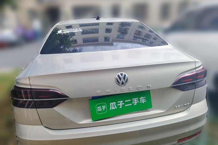 Used Volkswagen Phideon 2016 380TSI Two-Wheel-Drive Luxury Edition
