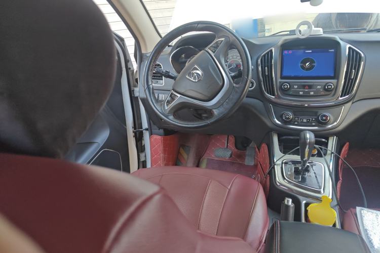 Used Baojun 560 2016 1.8L iAMT Luxury Model