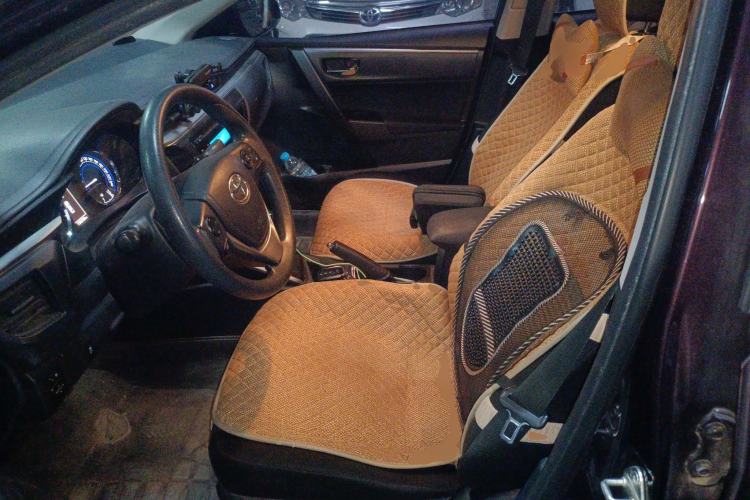 Used Toyota Levin 2016 Dual-Engine 1.8H GS E-CVT Elite Model with Sunroof Left Front Seat