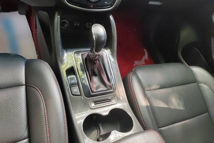 Used Changan CS75 2017 Shangkui Edition 1.5T Automatic Fengxiang Model