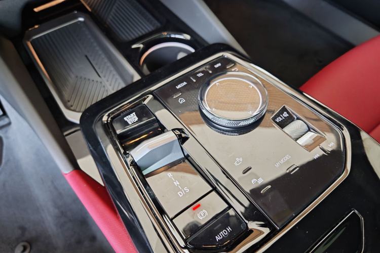 Used BMW 5 Series 2026 Facelift Model 525Li M Sport Package
