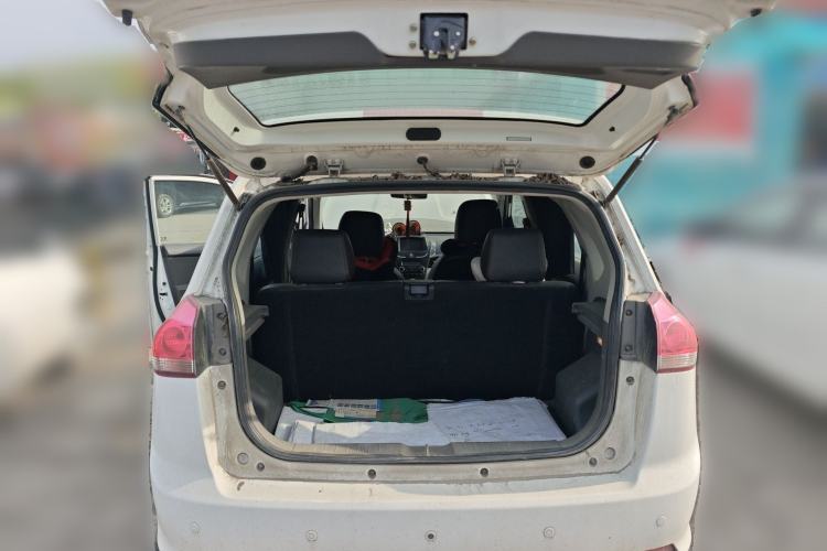 Used Jinbei Zhishang S30 2015 1.5L Manual Elite Model Trunk