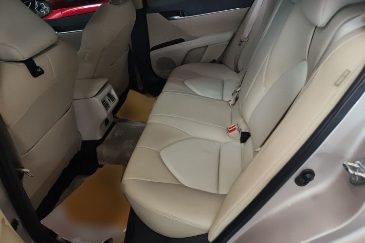 Used Toyota Camry 2019 2.5G Luxury Edition China VI Standard Left Rear Seat