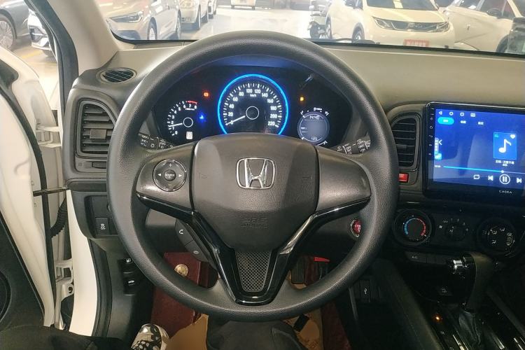 Used Honda Vezel 2017 1.8L CVT Front-Wheel Drive Pioneer Edition
