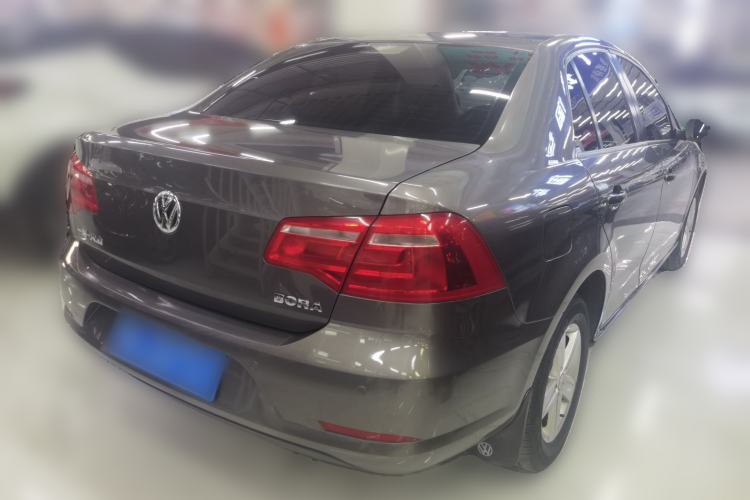 Used Volkswagen Bora 2013 1.6L Automatic Fashion Model Rear Right 45 Deg