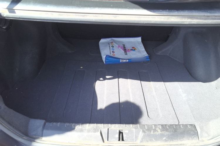 Used Geely Auto Emgrand 2017 Sedan Million Edition 1.5L Manual - Upward Version