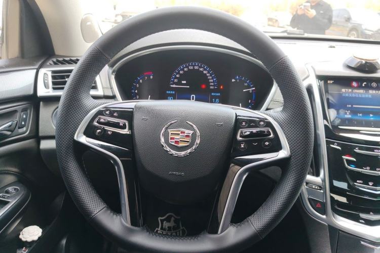 Used Cadillac SRX 2014 3.0L Comfort Model

