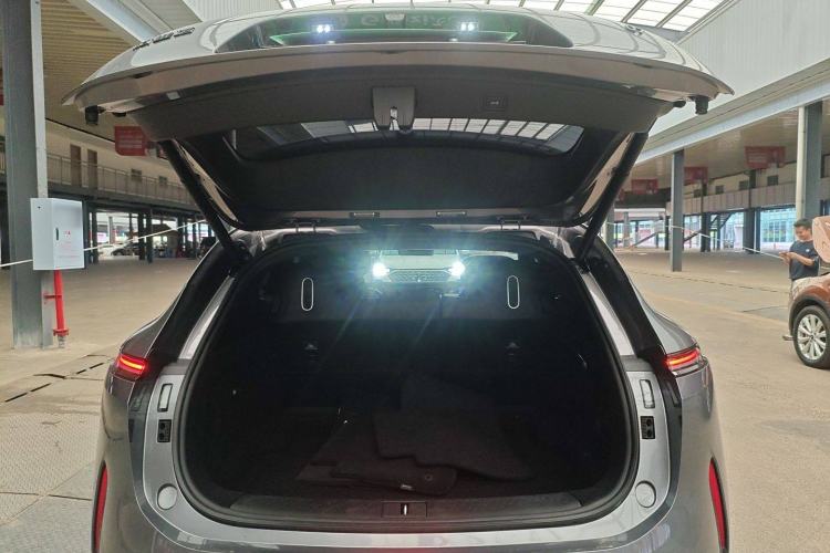 Used Avatr 07 2024 Max Extended-Range Four-Wheel Drive