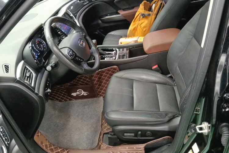 Used GAC Trumpchi GS7 2017 320T Two-Wheel-Drive Luxury Smart Connectivity Model