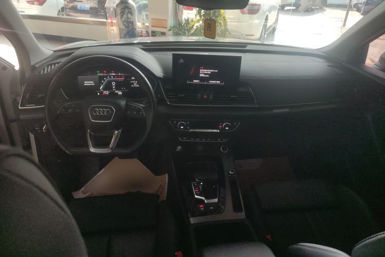 Used Audi Q5L 2022 Updated 40T Luxury Dynamic Edition
