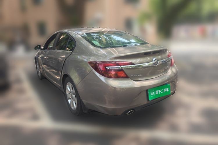 Used Buick Regal 2015 2.0L Leading Fashion Edition