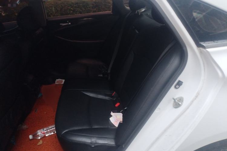 Used Hyundai Sonata 2013 2.4L Automatic Luxury Version China IV Standard
