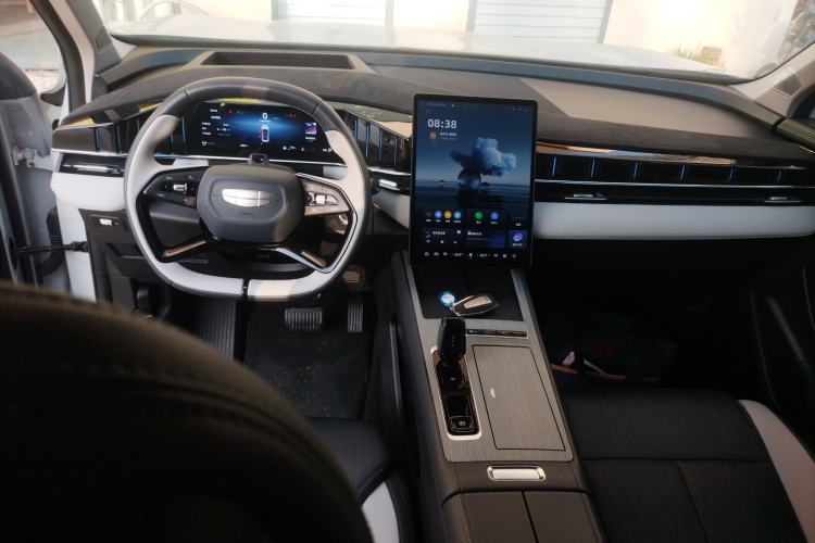 Used Geely Auto FX11 2024 1.5TD DCT Flagship Edition
