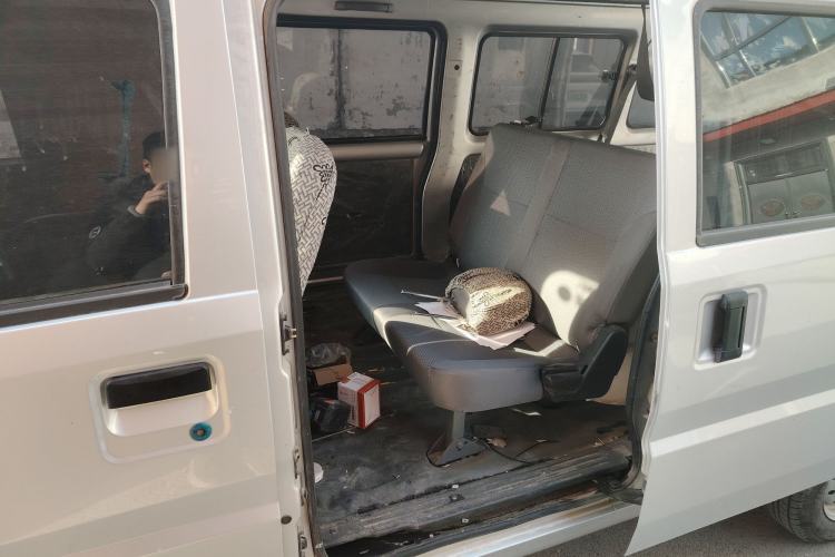 Used Wuling Rongguang EV 2020 Basic Version 7-Seater 300 km
