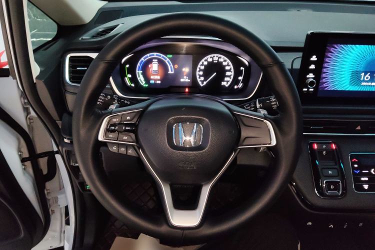 Used Honda Elysion 2024 2.0L eHEV Classic Edition
