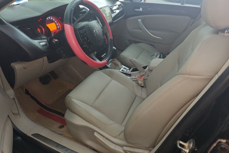 Used Citroen C5 2014 2.0L Automatic Zunyue Model
