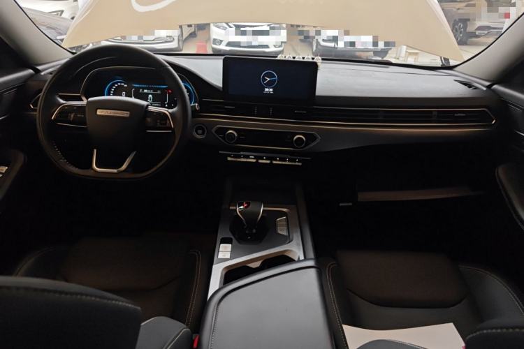 Used Soueast DX8S 2022 1.5T DCT Chieftain Edition 5 Seats
