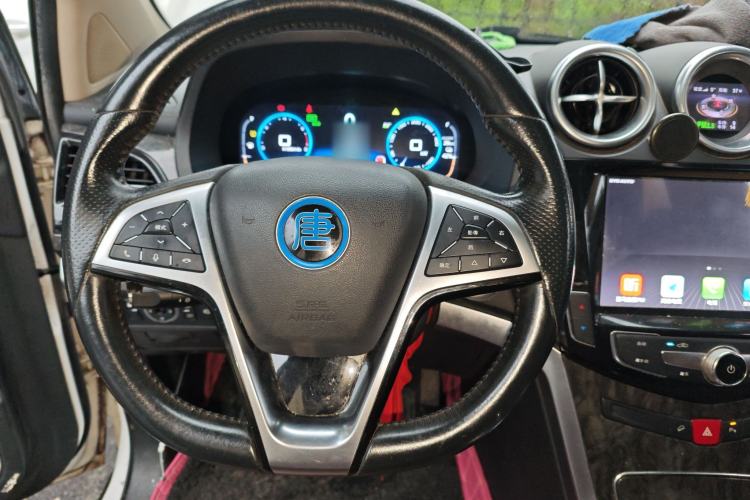 Used BYD Tang New Energy 2017 2.0T All-Wheel Drive Luxury Model