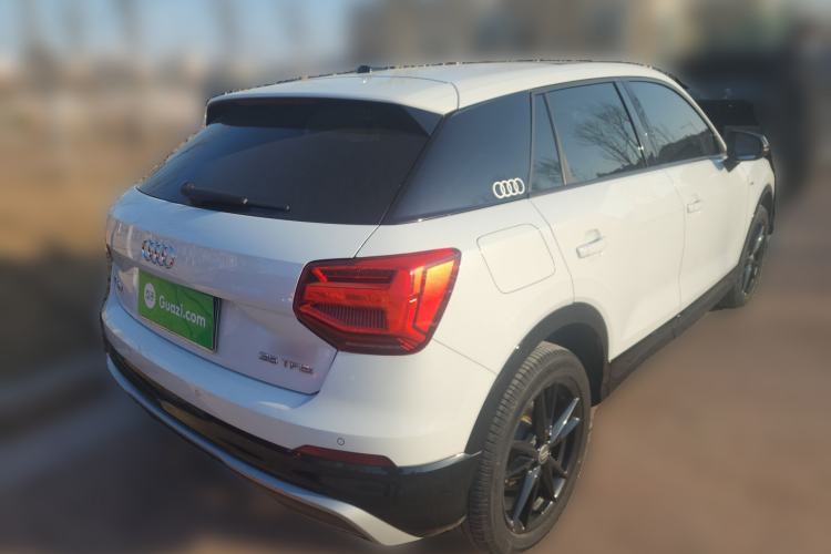 Used Audi Q2L 2021 35 TFSI Progressive Dynamic Edition
