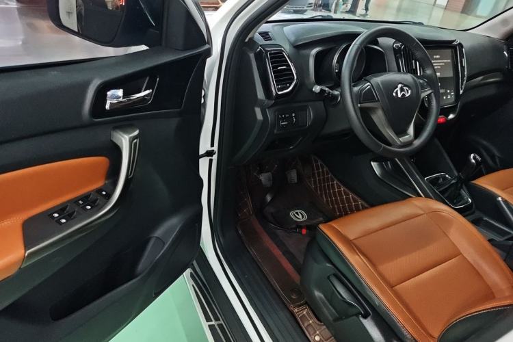 Used Oshan CX70 2016 1.6L Manual Luxury Model