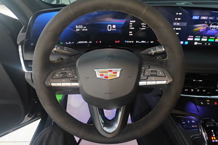 Used Cadillac CT5 2024 28T Luxury Pro Trim Steering Wheel