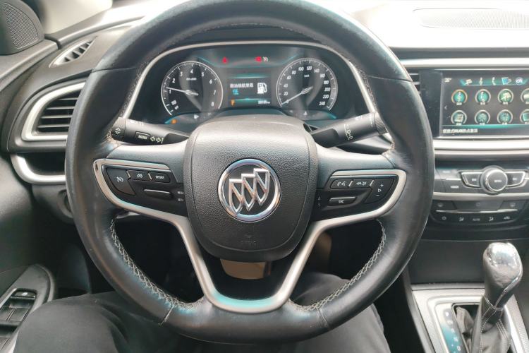 Used Buick GT 2019 18T Automatic Connected Elite Model China VI Standard Steering Wheel