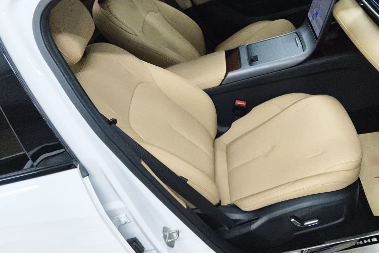 Used Geely Galaxy L6 2023 125km Starship
