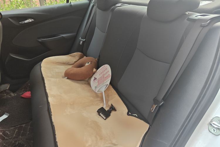 Used Chevrolet Cruze 2017 1.5L Automatic Pioneer Sunroof Edition Left Rear Seat