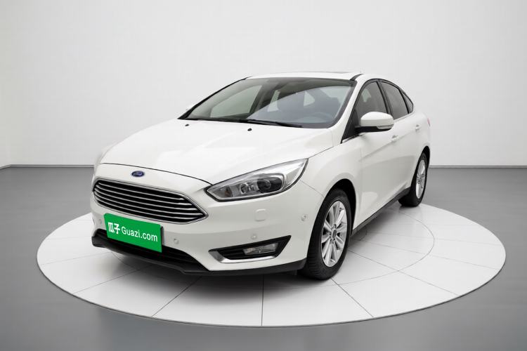 Used Ford Focus 2015 Sedan EcoBoost 180 Automatic Flagship Model