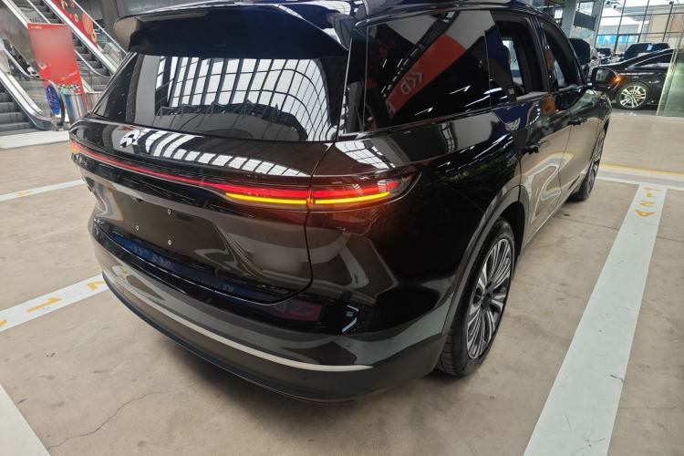 Used Nio ES8 2023 75 kWh Executive Edition Rear Right 45 Deg