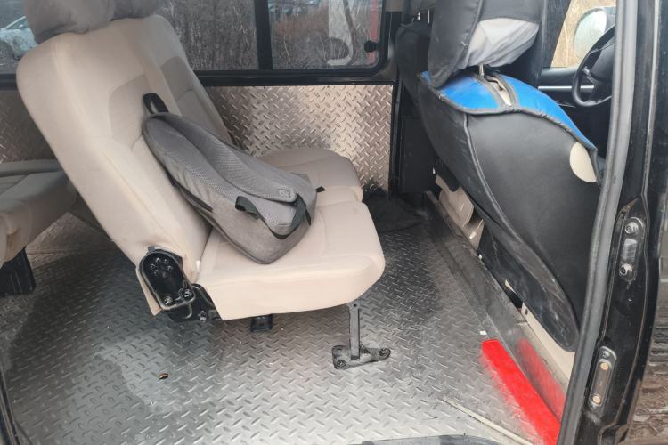 Used FORTHING Lingzhi 2023 M5L 1.6L Base Model 7 Seats