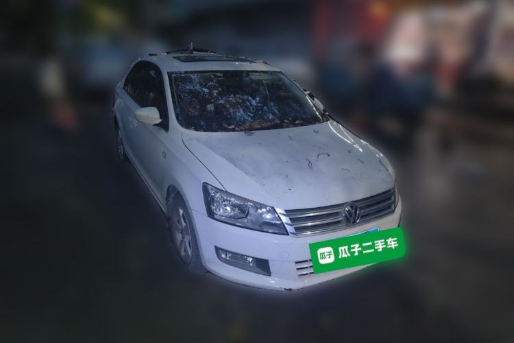 Used Volkswagen Santana 2013 1.6L Automatic Comfort Edition Front Right 45 Deg