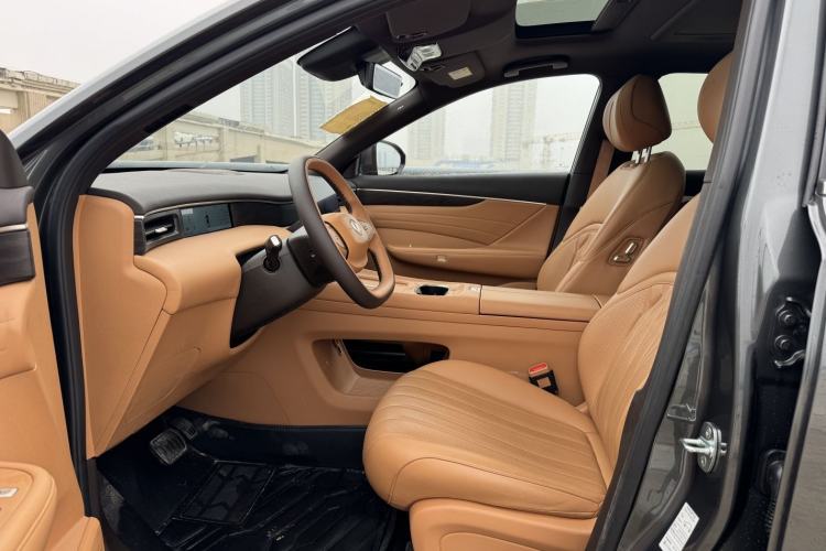 Used Dongfeng Aeolus L8 2025 Model 185KM Dream Edition Interior 1