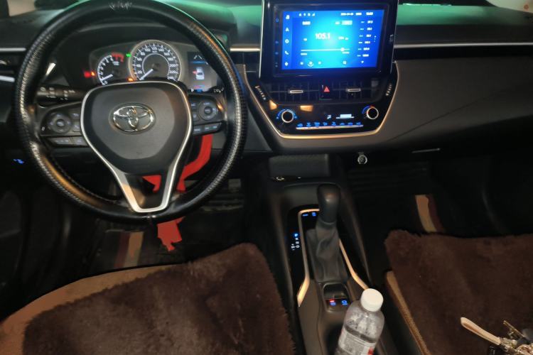 Used Toyota Corolla 2021 1.2T S-CVT Elite Edition Center Console