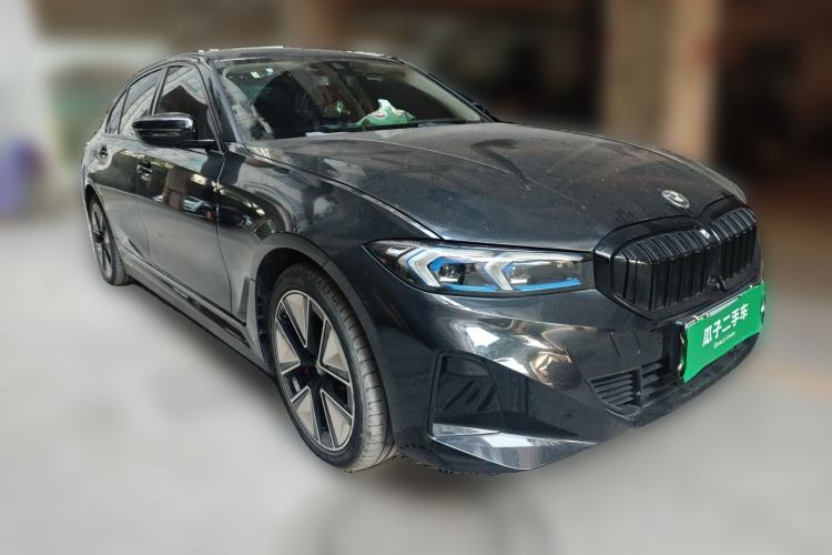 Used BMW i3 2024 eDrive 40 L Midnight Sports Package Front Right 45 Deg