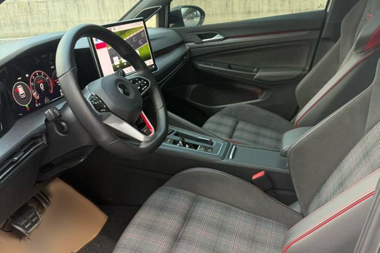 Used Volkswagen Golf GTI 2025 380TSI DSG GTI
