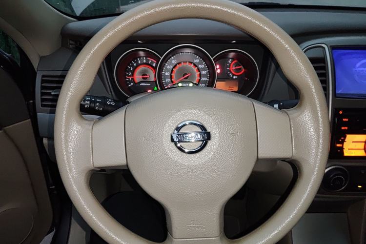 Used Nissan Sylphy 2012 Classic 1.6XL Manual Luxury Edition