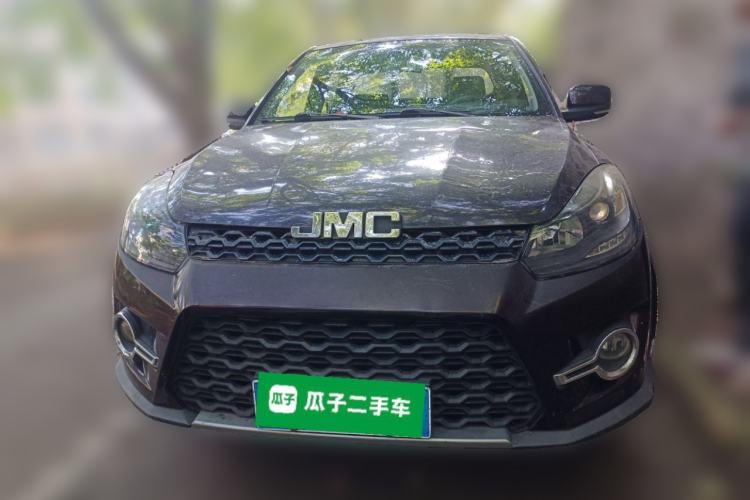 Used JMC Yuhu 3 2018 2.5T Diesel Two-Wheel Drive Advanced Version with Long Wheelbase

