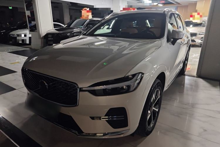Used Volvo XC60 2026 B5 4x4 Smart Luxury Edition