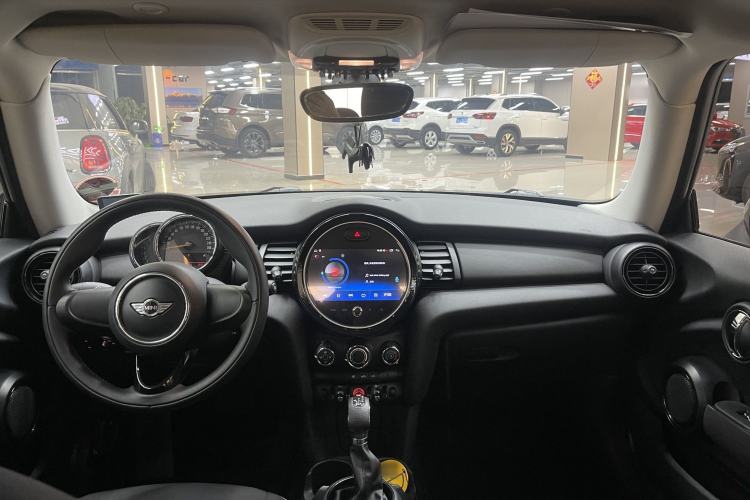 Used MINI 2014 1.2T ONE