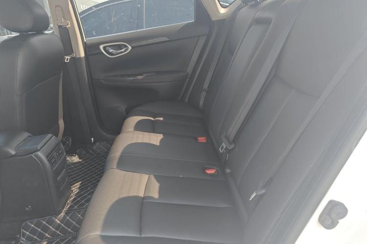 Used Nissan Sylphy 2021 Classic 1.6XL CVT Luxury Edition Left Rear Seat