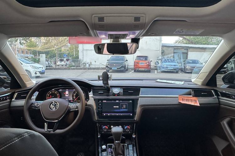 Used Volkswagen Phideon 2021 380TSI Luxury Edition
