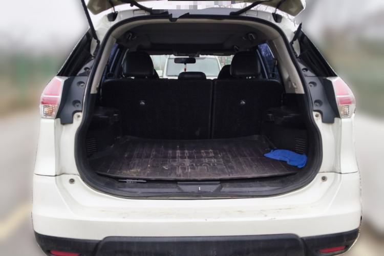 Used Nissan X-Trail 2014 2.5L CVT Leading Edition 4WD