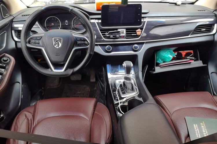 Used Baojun 560 2017 1.5T DCT Prestige Edition