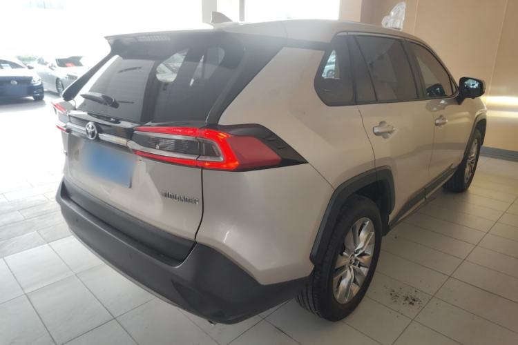 Used Toyota Wildlander 2024 2.0L CVT Two-Wheel Drive Leading Edition