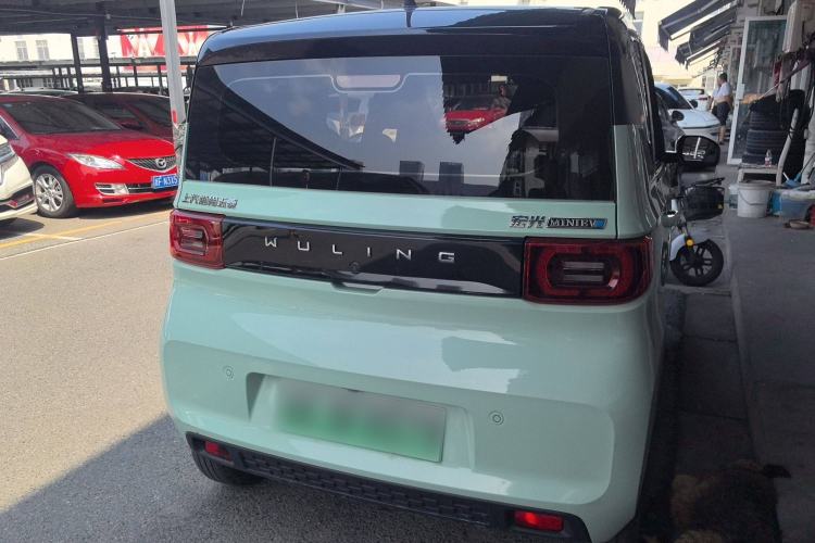 Used Wuling Hongguang MINIEV 2022 Macaron Premium Model – Lithium Iron Phosphate