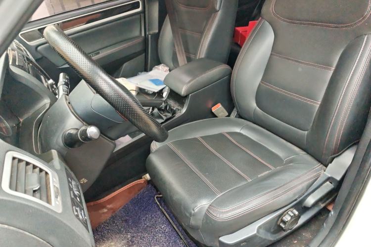 Used Yema T70 2015 1.8L Manual Comfort Model Left Front Seat