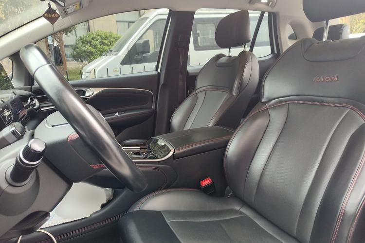 Used AION V 2021 Plus 70 Smart Technology Edition Lithium Iron Phosphate
