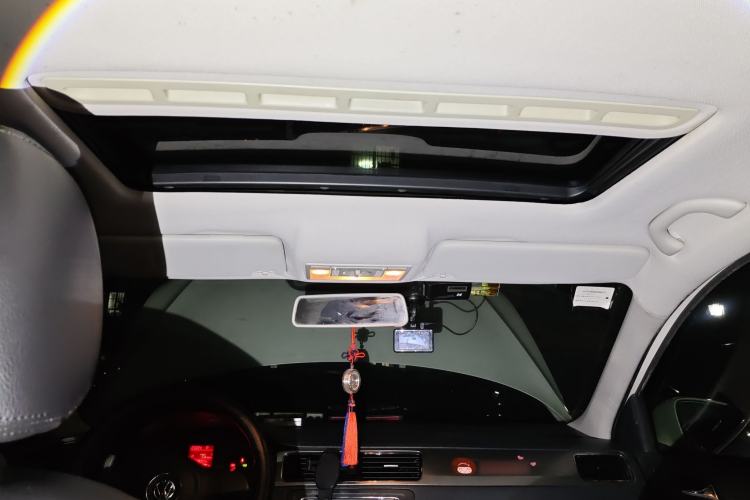 Used Volkswagen Santana 2013 1.6L Automatic Comfort Edition
